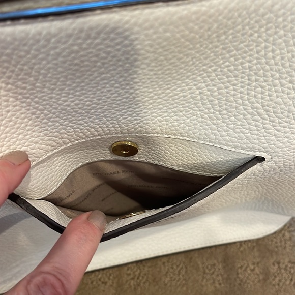 Michael Kors shoulder bag, white leather. Perfect Condition! - Picture 7 of 11